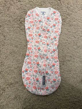SwaddleMe Pink Floral Zip Front Sleep Sack Swaddle Pod Newborn
